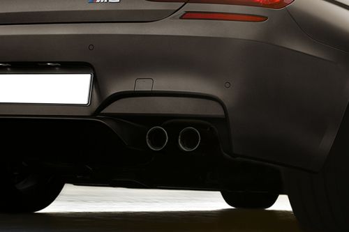 Exhaust Pipe of BMW M6 Convertible