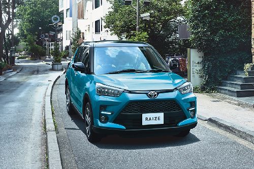 Toyota Raize Front Medium View