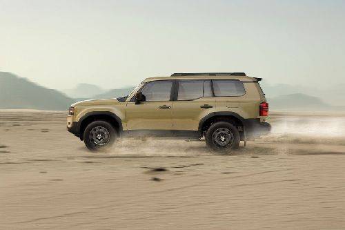 Land Cruiser Prado Side view