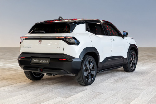 Urban Cruiser 2026 Rear angle view