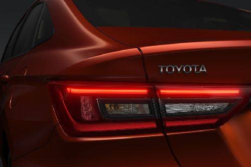 Yaris Sedan Tail light