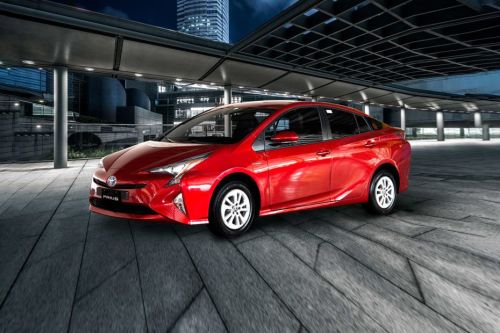Toyota Prius Eco 2024 UAE
