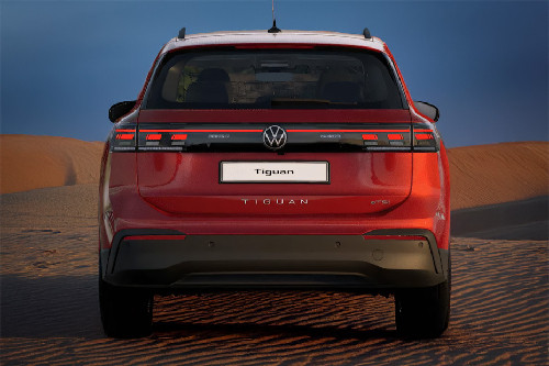 Full Rear View of Volkswagen Tiguan