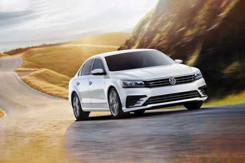 Passat Medium Angle Front View