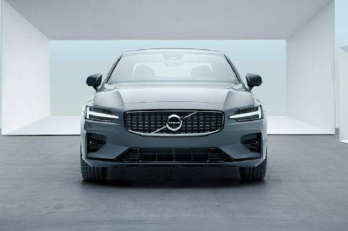 Full Front View of S60