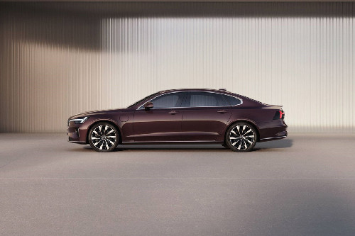 S90 2025 Side view