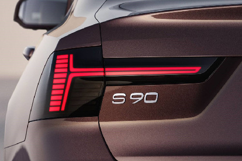 S90 2025 Tail light
