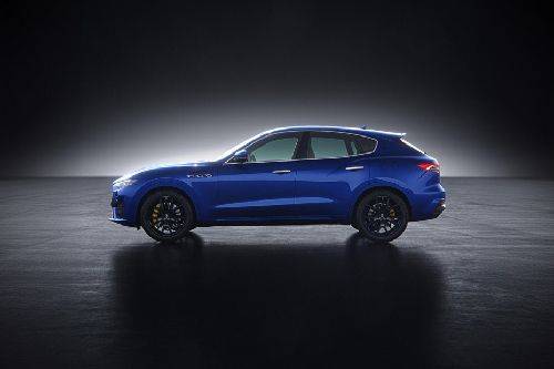 Levante Side view