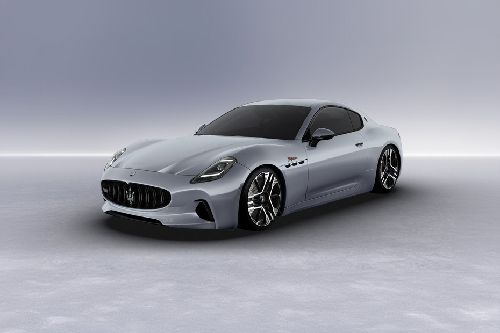 GranTurismo Front angle low view