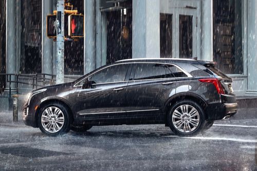 Rear Cross View of Cadillac XT5