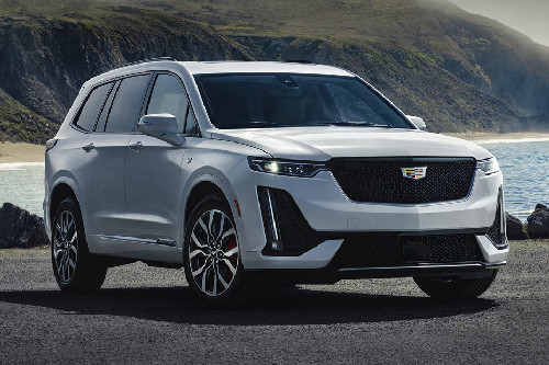 Cadillac XT6 Front Cross Side View