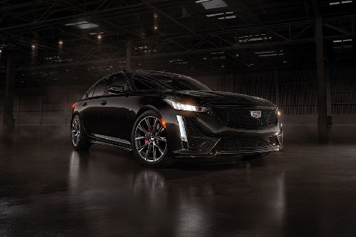 Cadillac CT5-V (2023-2024) Front Medium View