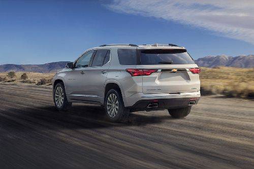 Rear Medium View of Chevrolet Traverse
