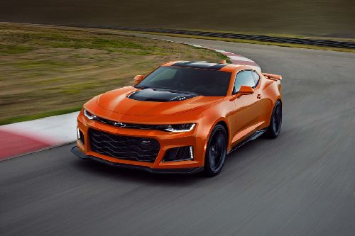 Chevrolet Camaro ZL1 Front Medium View