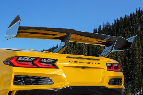 CORVETTE ZR1 Spoiler