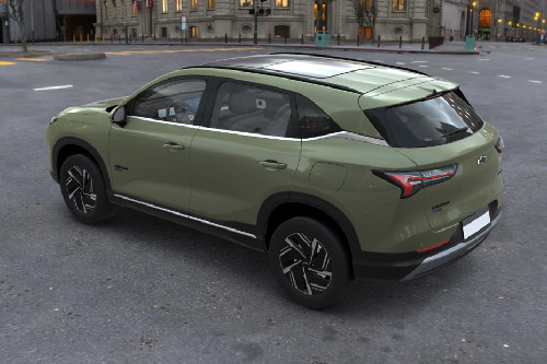 Rear Cross Side View of Chevrolet Captiva Phev	