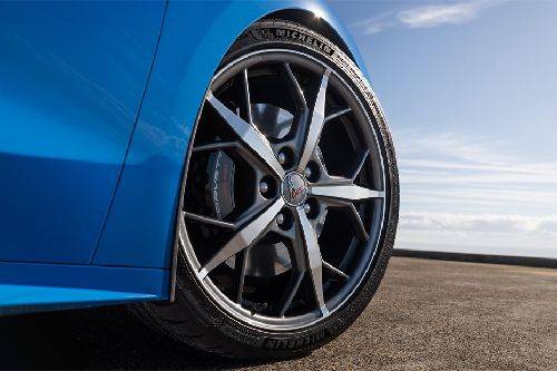 Corvette Wheel