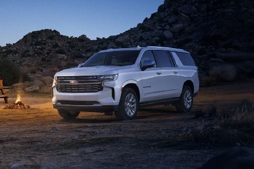 Chevrolet Suburban Front Medium View
