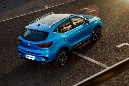 ZST (2022-2022) Rear angle view
