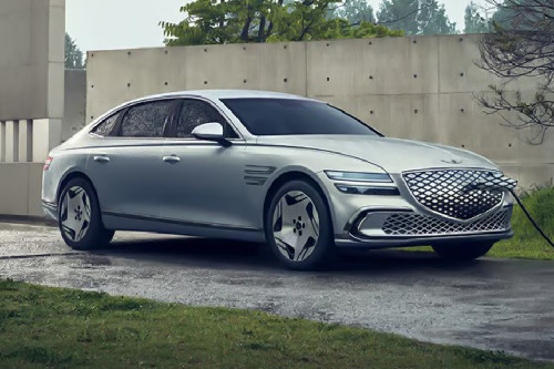 Genesis EV G 80 Front Medium View