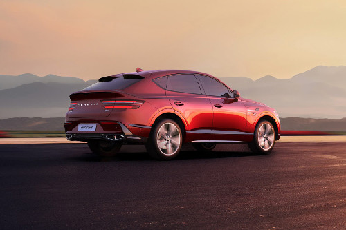 GV80 Coupe Rear Medium Side View