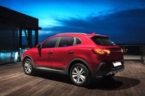 Rear Cross Side View of Borgward BX5