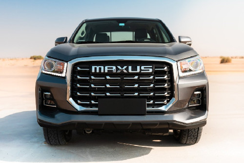 Full Front View of T70