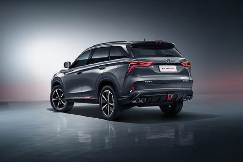 Rear Cross Side View of Changan CS75 Plus