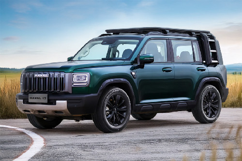 Haval V7 Front Side View