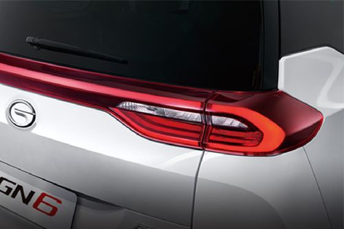 GN6 Tail light