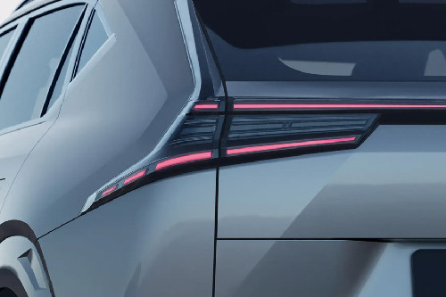 GS4 Max Tail light