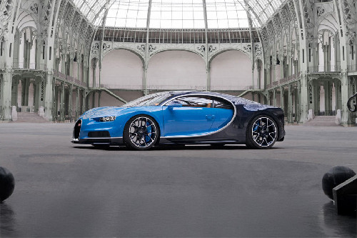 Bugatti Chiron Front Side View
