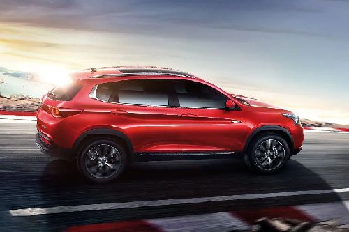 Tiggo 7 (2018-2023) Rear Medium Side View