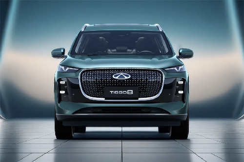 Full Front View of  Tiggo 8 Pro Max