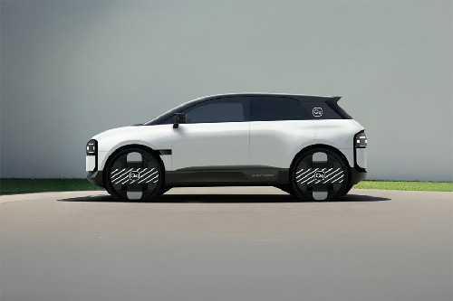 QQ Side view