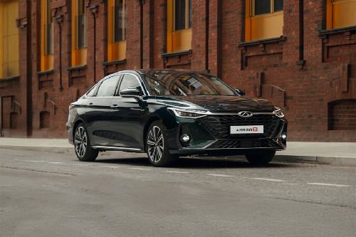 Chery Arrizo 8 Front Medium View