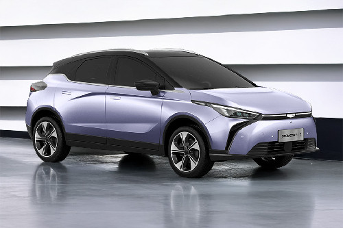 Geely Geometry-c Front Cross Side View