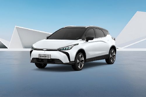 Geely Geometry-c Front Side View