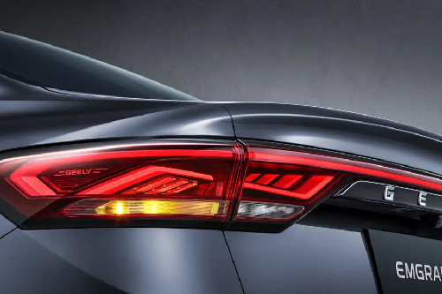 Emgrand Tail light