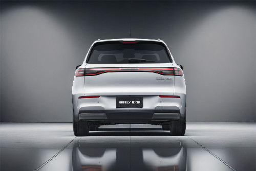 Full Rear View of Geely  EX5