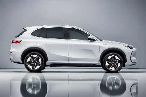  EX5 Medium Angle Front View