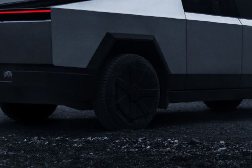 CYBERTRUCK Wheel