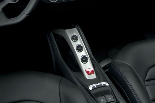 Ferrari 488 Spider Gear Shifter