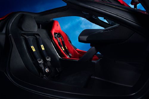 F80 Front Seats