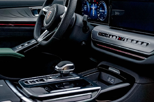 Hongqi H9 Gear Shifter