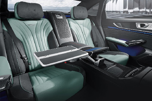 Hongqi H9 Rear Seats