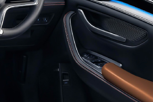 BYD Sealion 6 Drivers Side In Side Door Controls