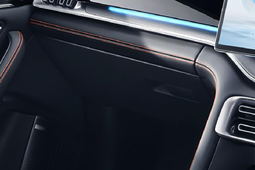 BYD Sealion 6 Glove Box
