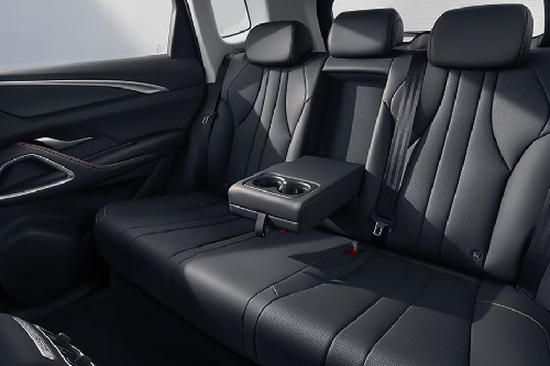 BYD Sealion 5 Rear Seats