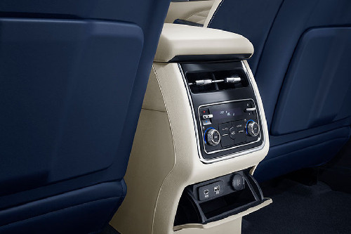 500 Rear AC Controls